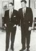 Entrevista entre o presidente John F. Kennedy e o Gen. Douglas MacArthur na Casa Branca.