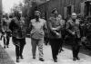 Keitel, Goering, Hitler (agarrado ao braço direito magoado) e Bormann após a tentativa de assassinato contra Hitler.