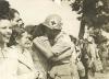 Brasileiros a regressar ao Rio de Janeiro após a guerra.