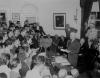Harry Truman anunciando a rendição do Japão na Casa Branca.