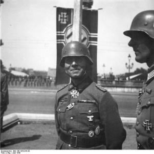 Erwin Rommel após a queda de França.