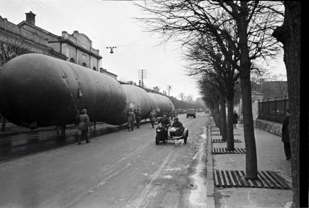 Recarga de gás para balões barragem em Moscovo.