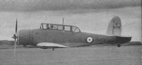Protótipo do Blackburn Skua Mk I em voo.