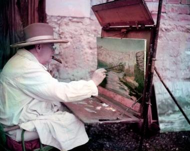Churchill a pintar que era um dos seus hobbies.
